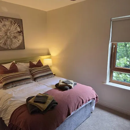 Riverside Haven In Ардара